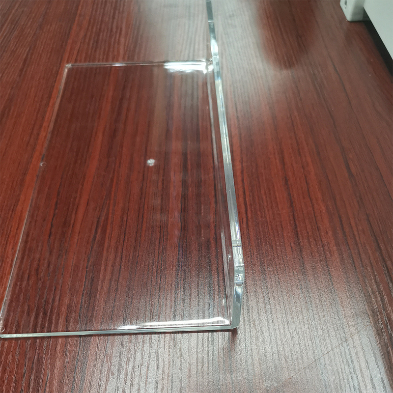 Moderne houten wandenplank voor huisversiering in elegante witte kleur